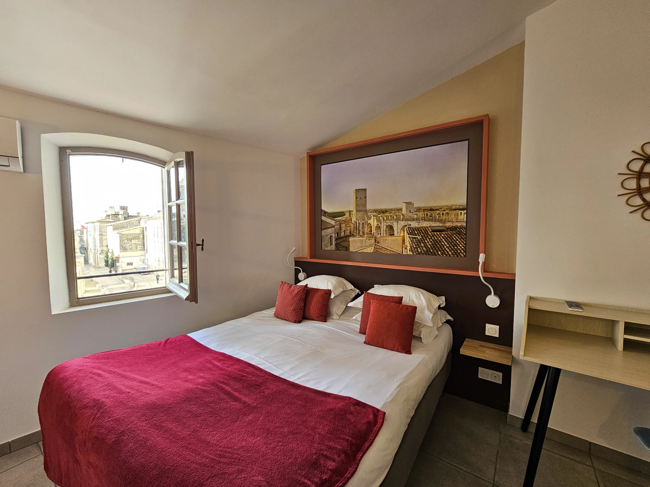 Hotel spa le calendal arles appartements